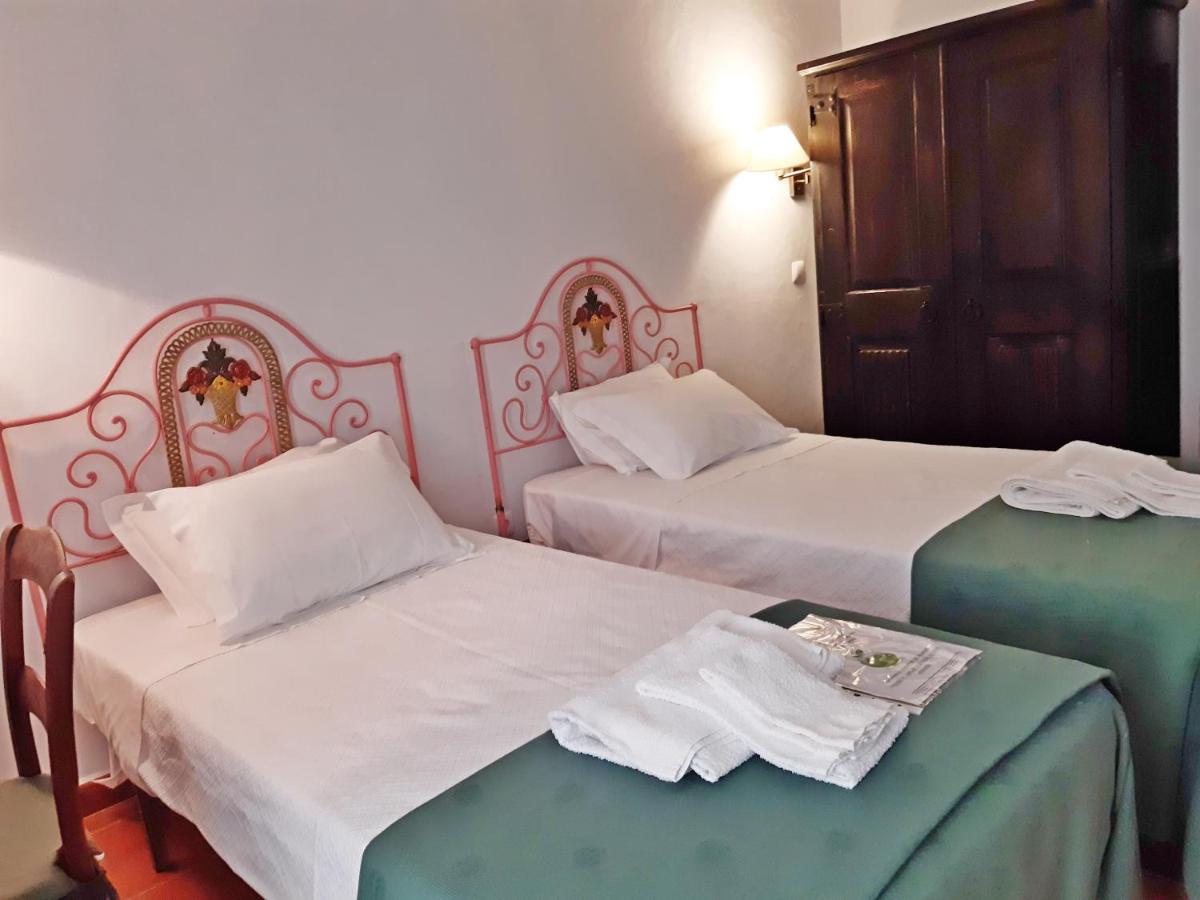 Horta Do Muro Guest House Campo Maior Ngoại thất bức ảnh